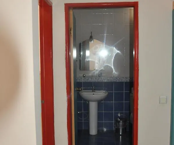 Basils Apartmanhotel 3*