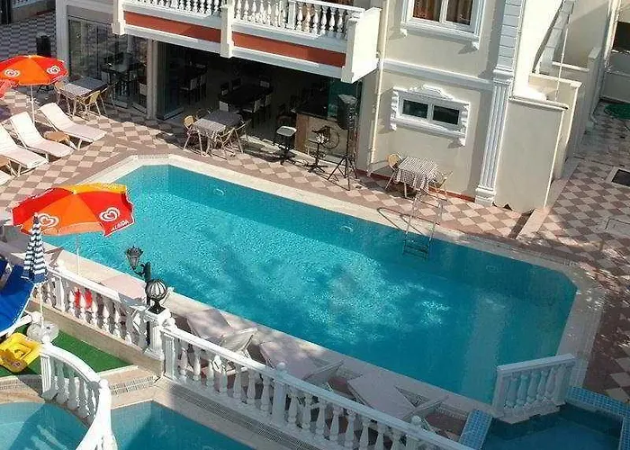 Apartmanhotel Basils 3*