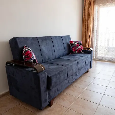 Basils Aparthotel 2*