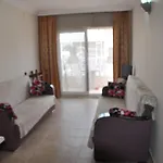 Basils شقة فندقية 3*