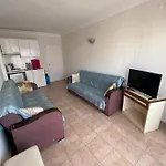 Basils شقة فندقية 3*